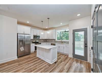 Home For Sale in Madison, Tennessee