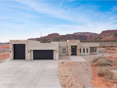 Home For Sale in Kanab, Utah