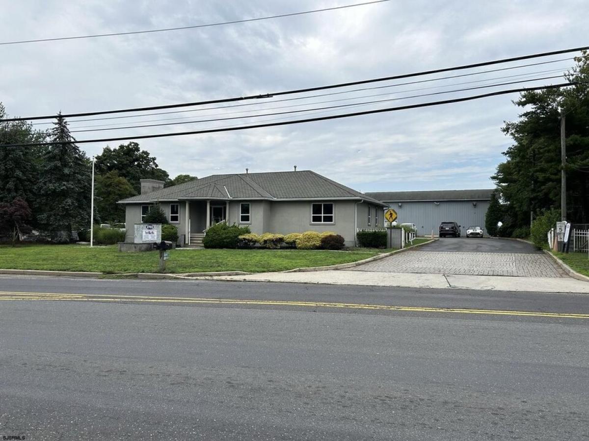 Picture of Home For Sale in Egg Harbor Township, New Jersey, United States