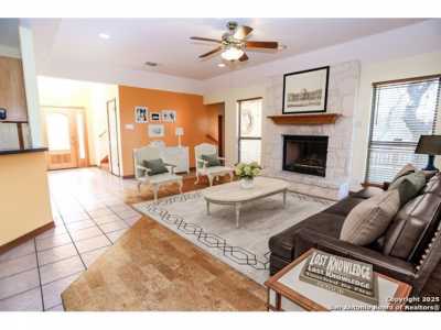 Home For Sale in Helotes, Texas