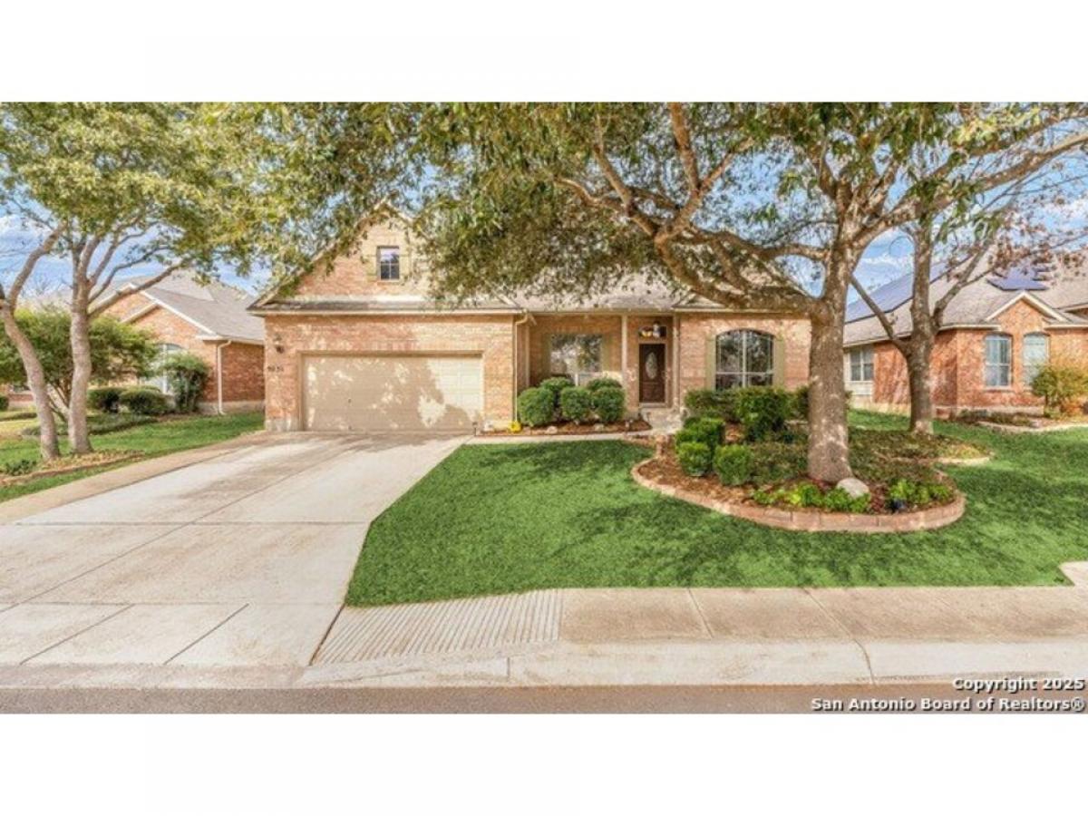 Picture of Home For Sale in Helotes, Texas, United States