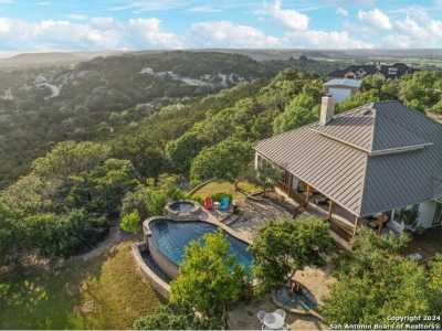 Home For Sale in Fredericksburg, Texas