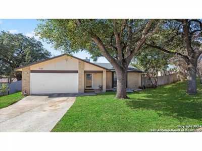 Home For Sale in Converse, Texas