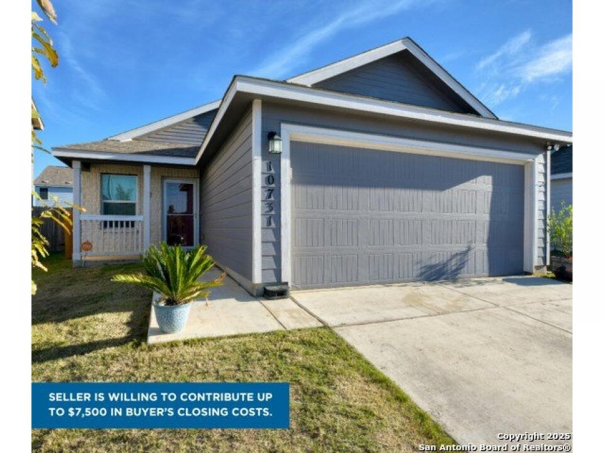 Picture of Home For Sale in Converse, Texas, United States