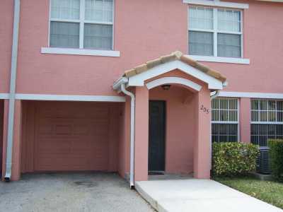 Home For Sale in Saint Lucie West, Florida