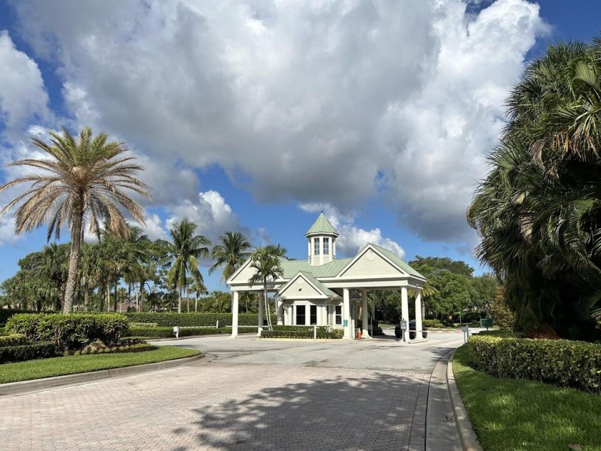 Picture of Residential Land For Sale in West Palm Beach, Florida, United States