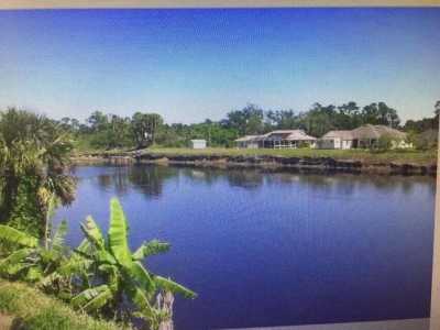 Residential Land For Sale in Port Saint Lucie, Florida