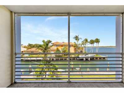 Home For Sale in North Palm Beach, Florida