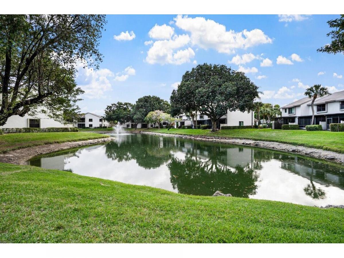 Picture of Home For Sale in Coconut Creek, Florida, United States
