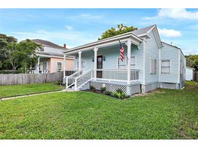 Home For Rent in Galveston, Texas