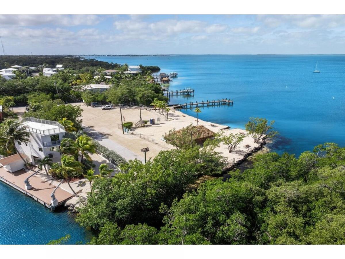 Picture of Residential Land For Sale in Key Largo, Florida, United States