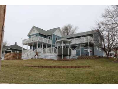 Home For Sale in Hot Springs, South Dakota