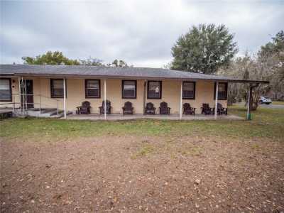 Home For Sale in Zephyrhills, Florida