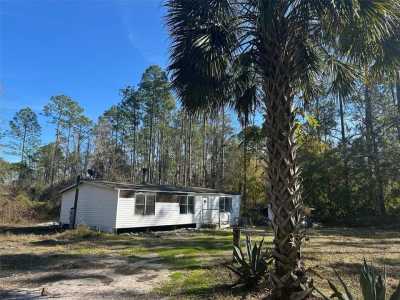Home For Sale in Bunnell, Florida