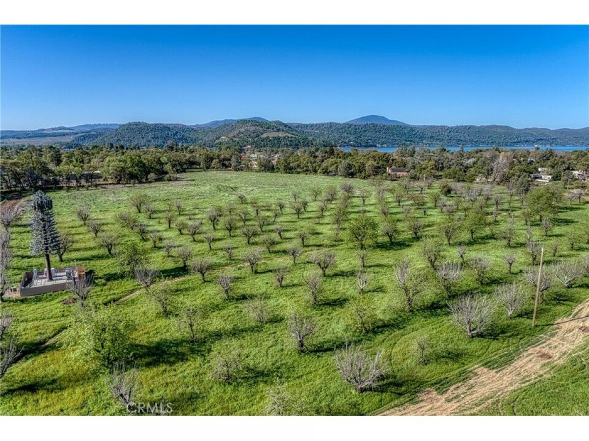 Picture of Residential Land For Sale in Clearlake, California, United States