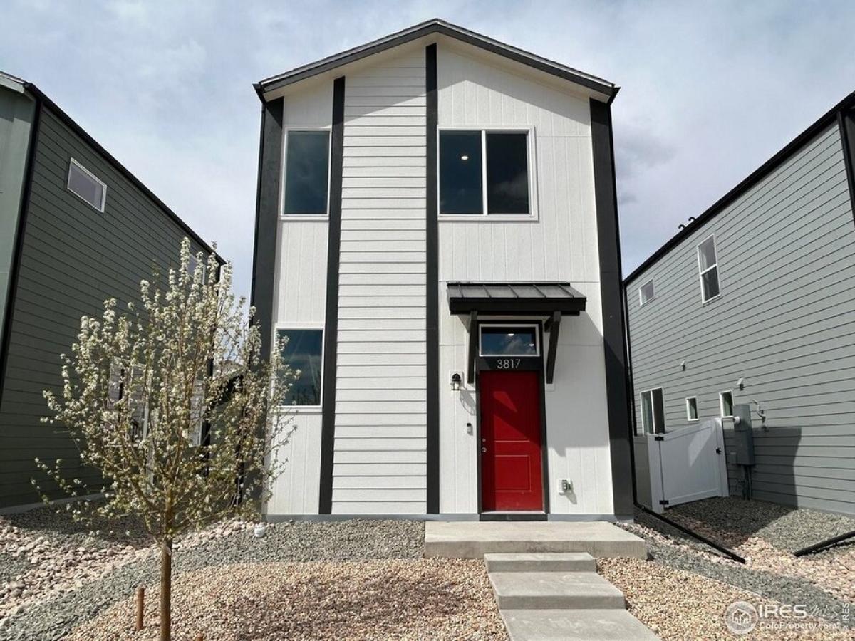 Picture of Home For Sale in Evans, Colorado, United States