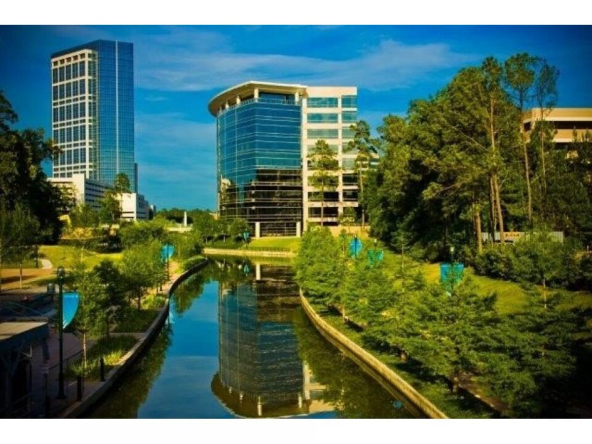 Picture of Home For Sale in The Woodlands, Texas, United States