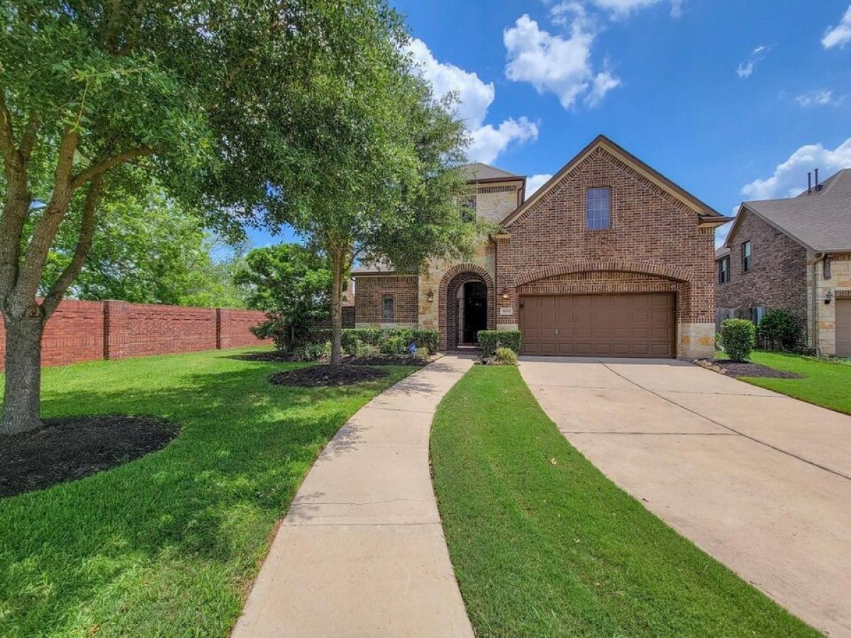 Picture of Home For Sale in Sugar Land, Texas, United States