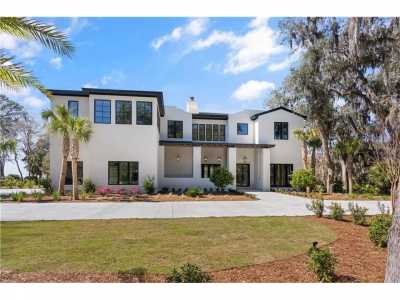 Home For Sale in Saint Simons Island, Georgia