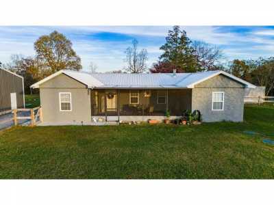 Home For Sale in Flat Rock, Alabama