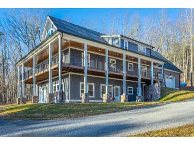 Home For Sale in Graysville, Tennessee