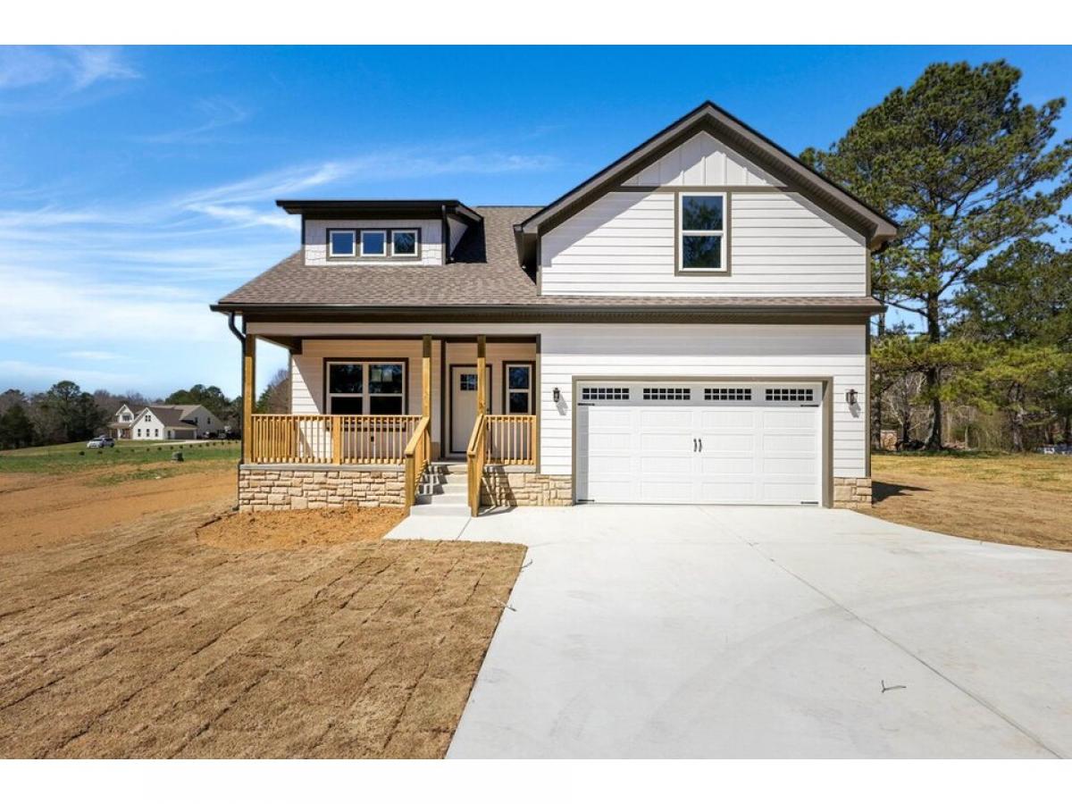 Picture of Home For Sale in Cleveland, Tennessee, United States