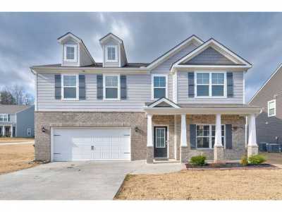 Home For Sale in Fort Oglethorpe, Georgia