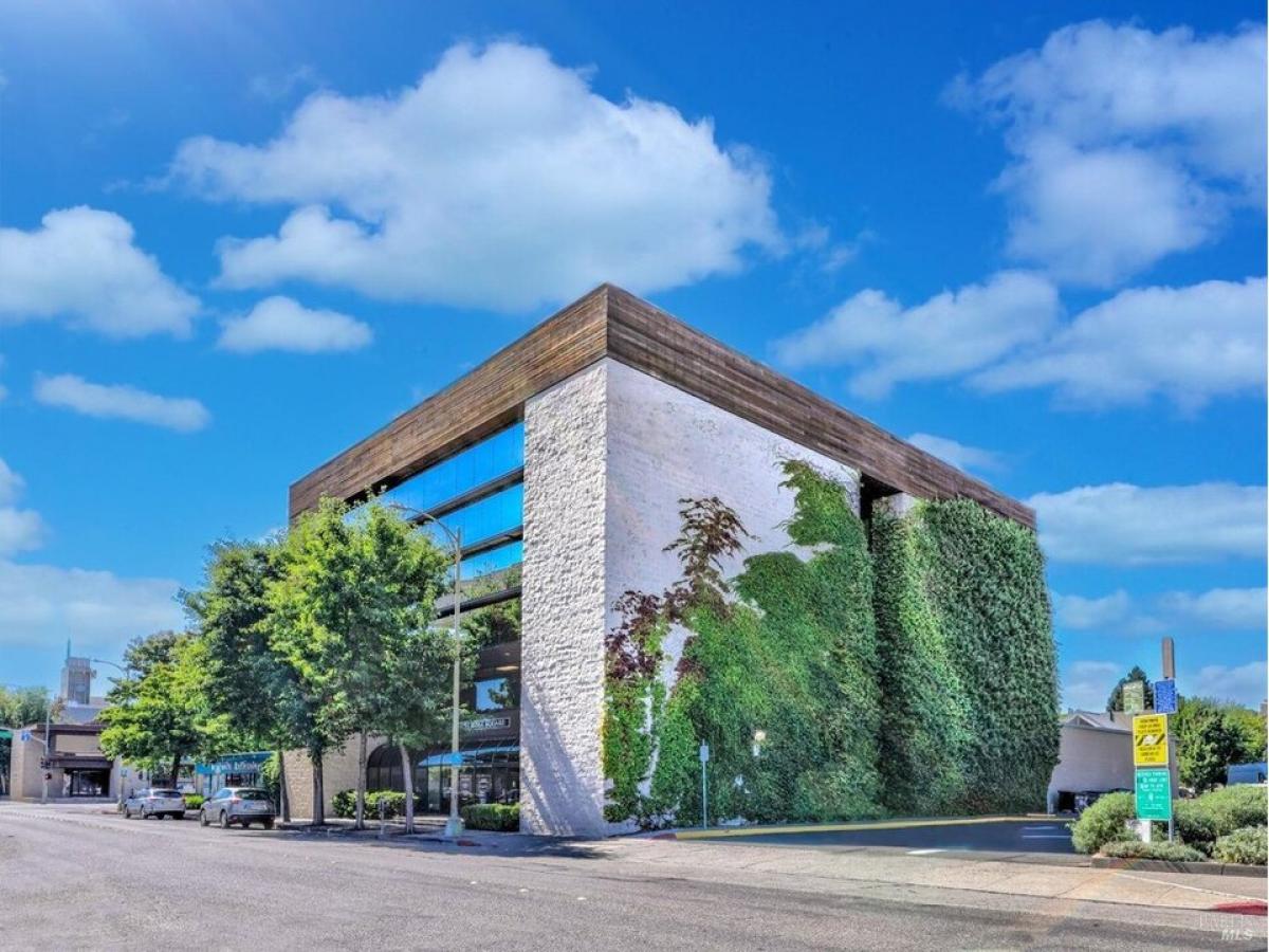 Picture of Home For Sale in Santa Rosa, California, United States