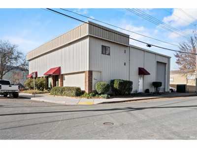 Home For Sale in Ukiah, California