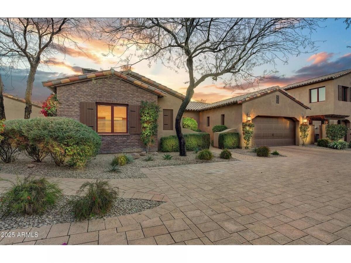Picture of Home For Sale in Gold Canyon, Arizona, United States