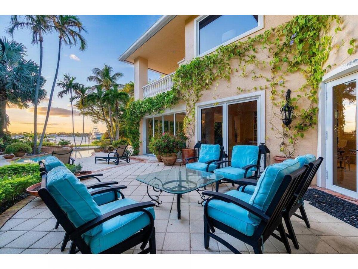 Picture of Home For Sale in Lantana, Florida, United States