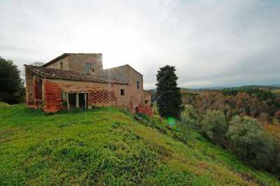 Home For Sale in Peccioli, Italy