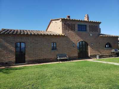 Home For Sale in Cortona, Italy