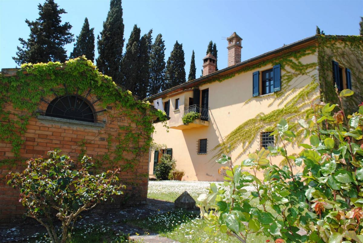 Picture of Home For Sale in Cetona, Tuscany, Italy