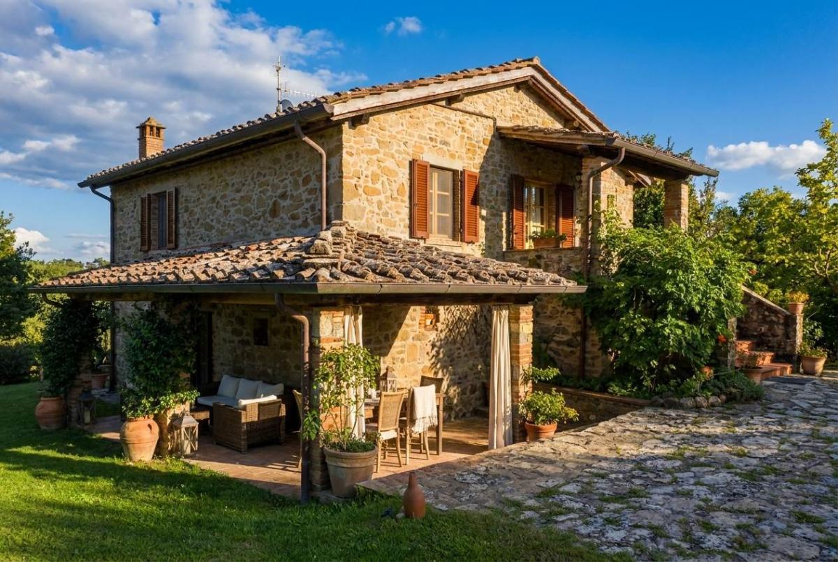 Picture of Home For Sale in Bucine, Tuscany, Italy
