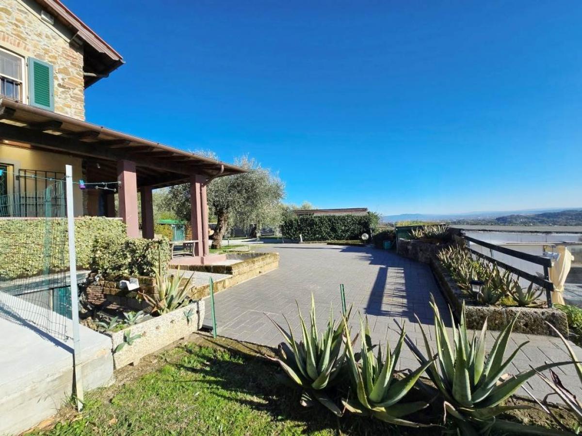 Picture of Home For Sale in Capannori, Tuscany, Italy