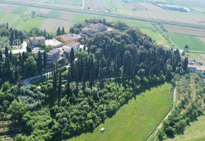 Villa For Sale in 