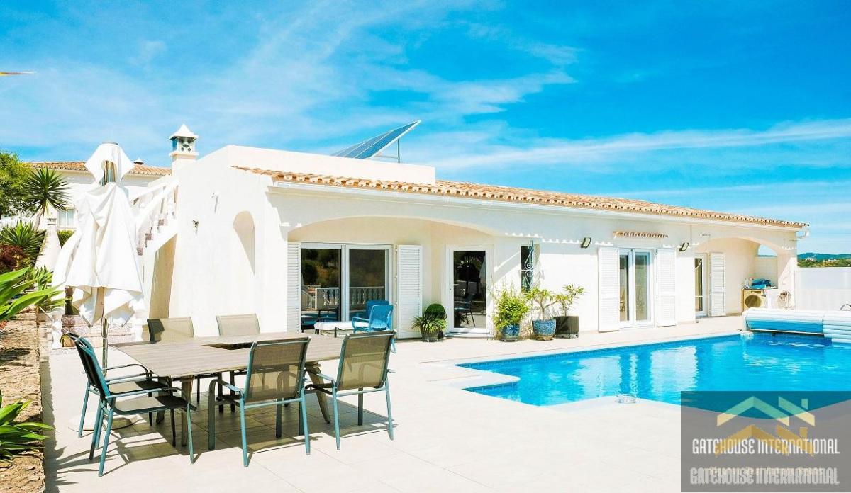 Picture of Villa For Sale in Sao Bras de Alportel, Faro, Portugal