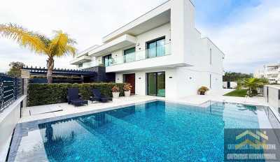 Villa For Sale in Almancil, Portugal