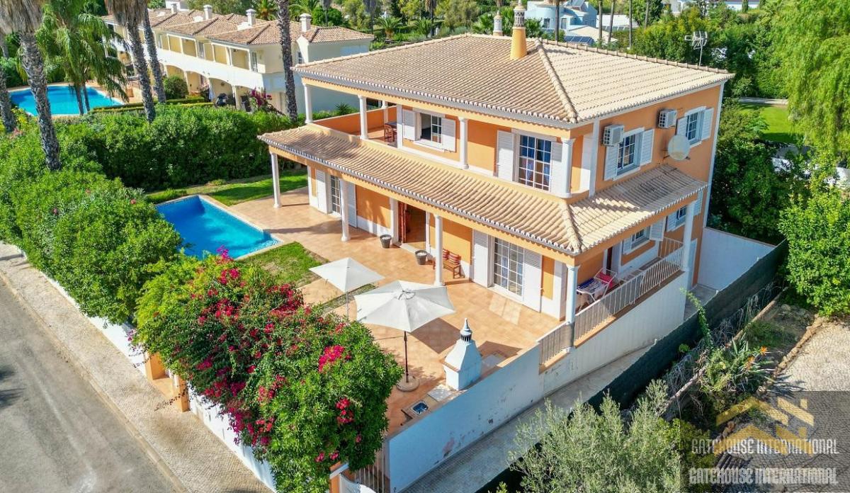 Picture of Villa For Sale in Almancil, Algarve, Portugal