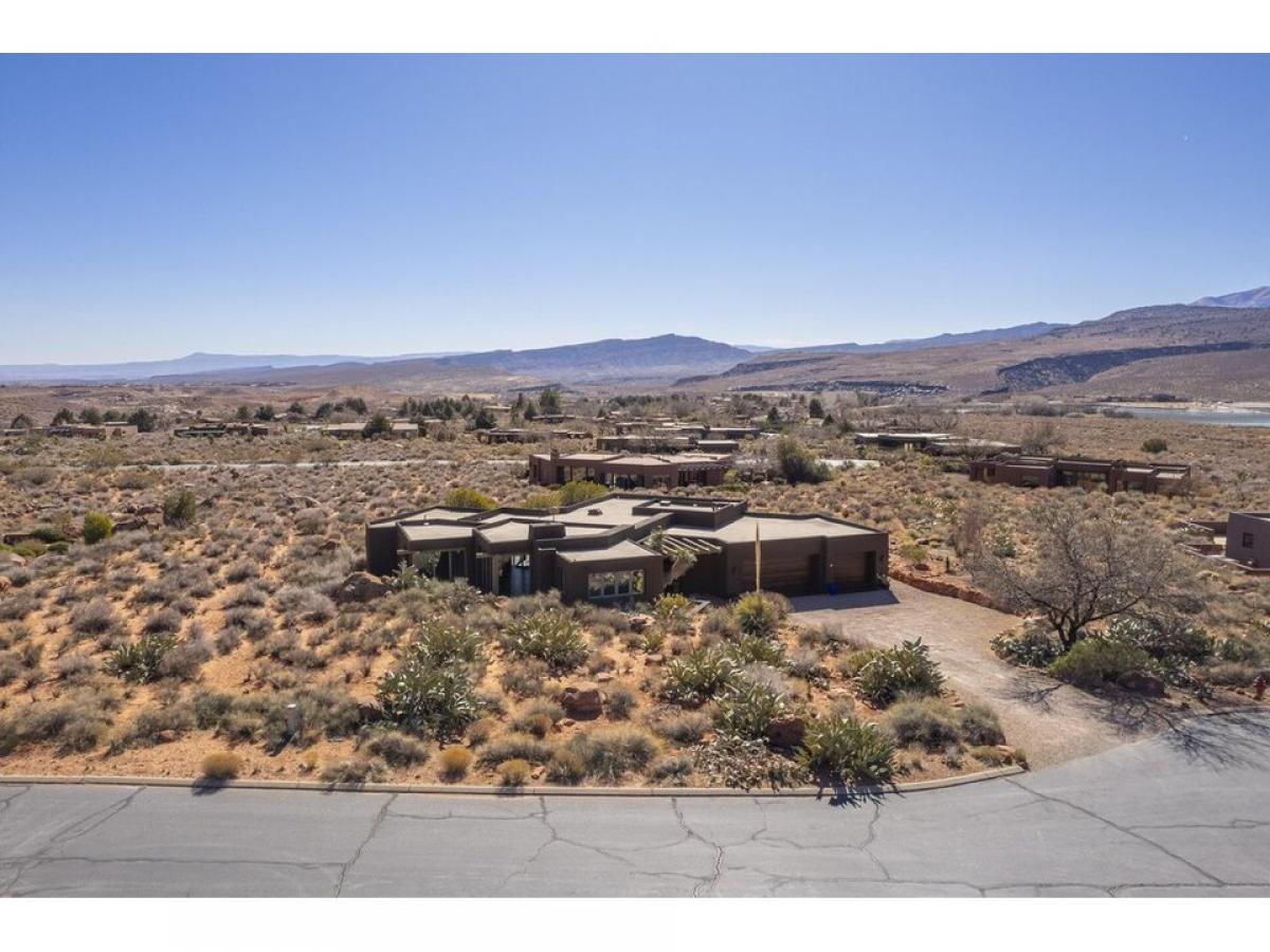 Picture of Home For Sale in Ivins, Utah, United States