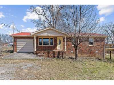 Home For Sale in Spencer, Tennessee