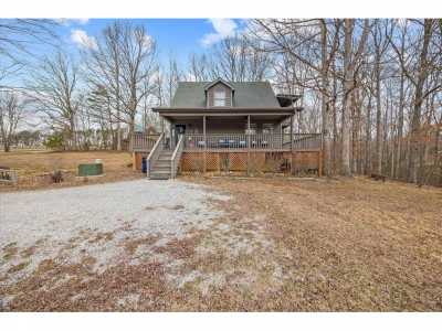Home For Sale in Spencer, Tennessee