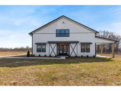Home For Sale in Walling, Tennessee