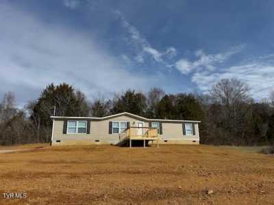 Home For Sale in Midway, Tennessee