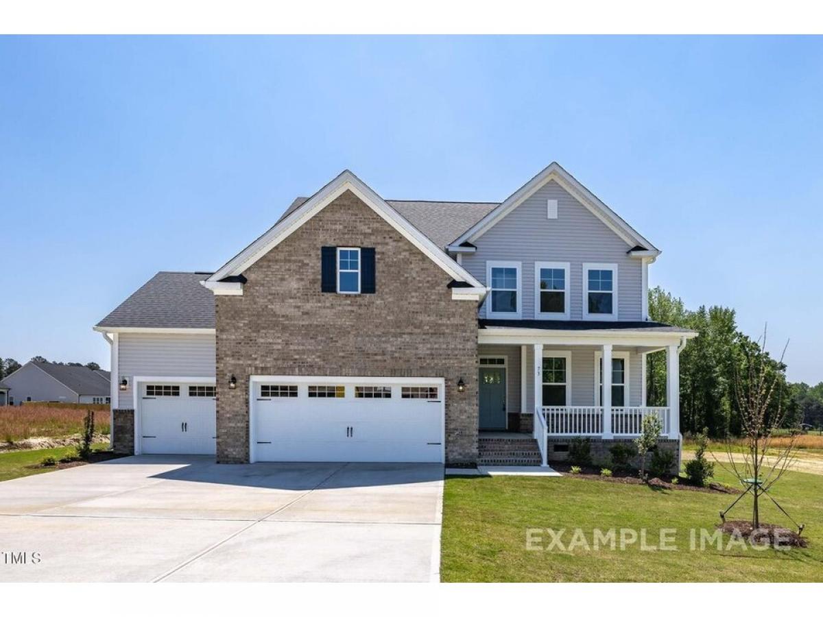 Picture of Home For Sale in Angier, North Carolina, United States