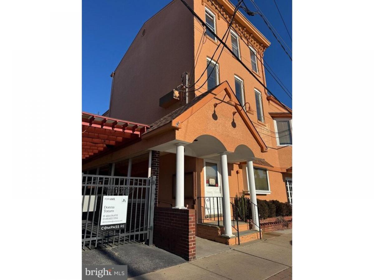 Picture of Home For Rent in Conshohocken, Pennsylvania, United States