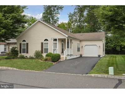 Home For Sale in Blue Bell, Pennsylvania