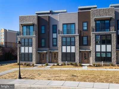 Home For Sale in Newtown Square, Pennsylvania