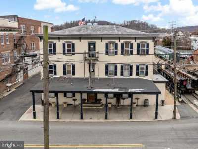 Home For Sale in Boyertown, Pennsylvania